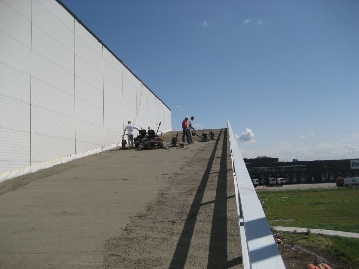 mels-renes-betonvloeren-1100-m2-oprit-hellingbaan-te-maasdijk-2